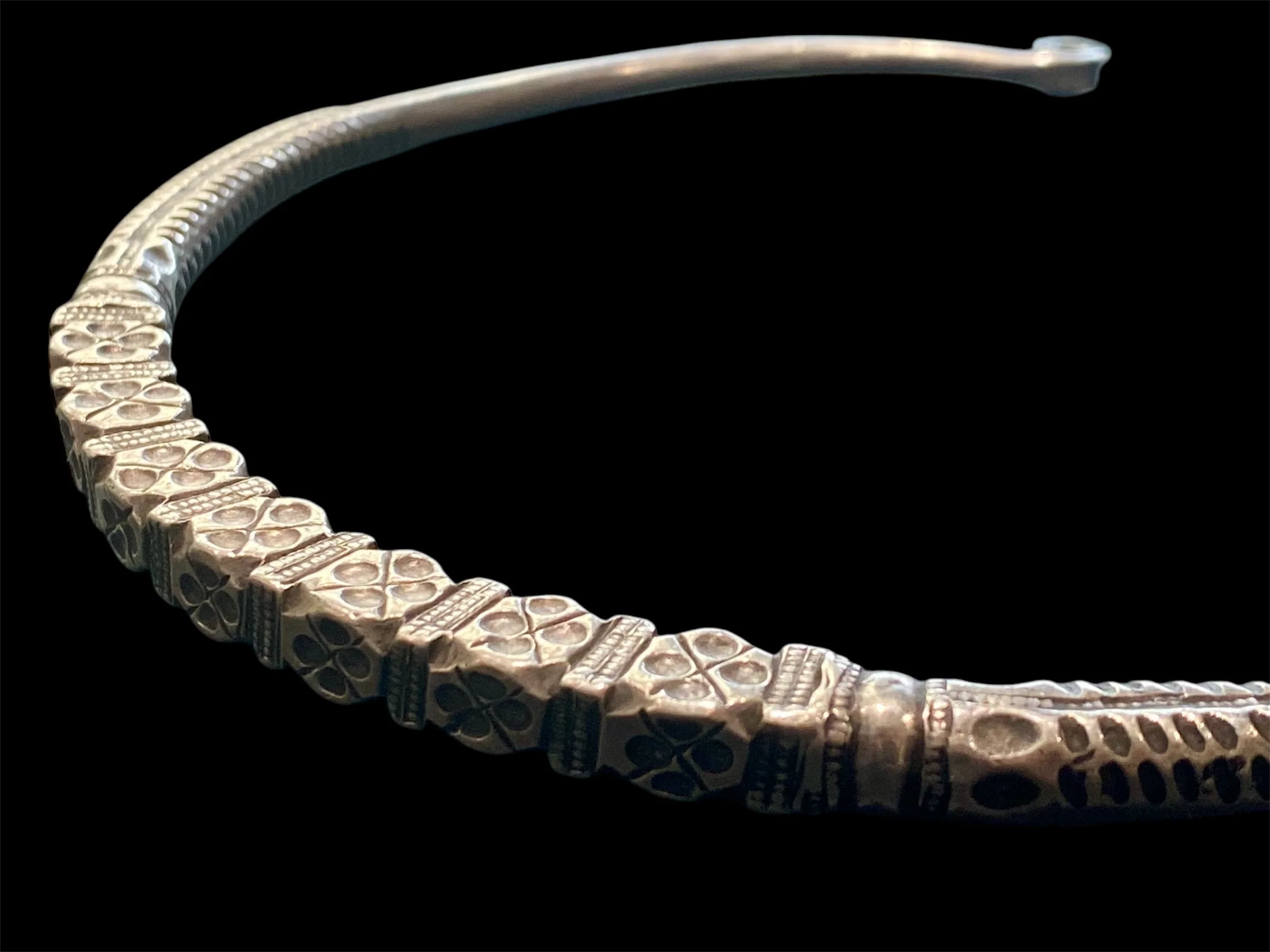 Indian Hansuli Silver Torque - Image 5