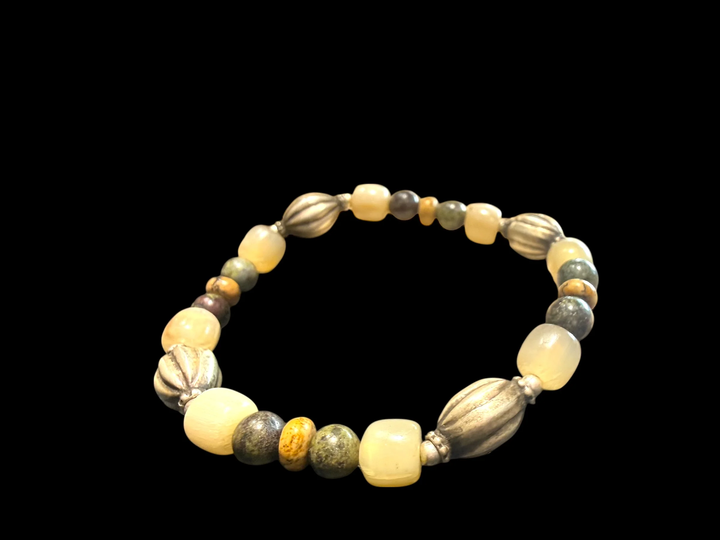 Bloodstone, Silver and Buffalo Horn Yoga Bracelet - Image 3