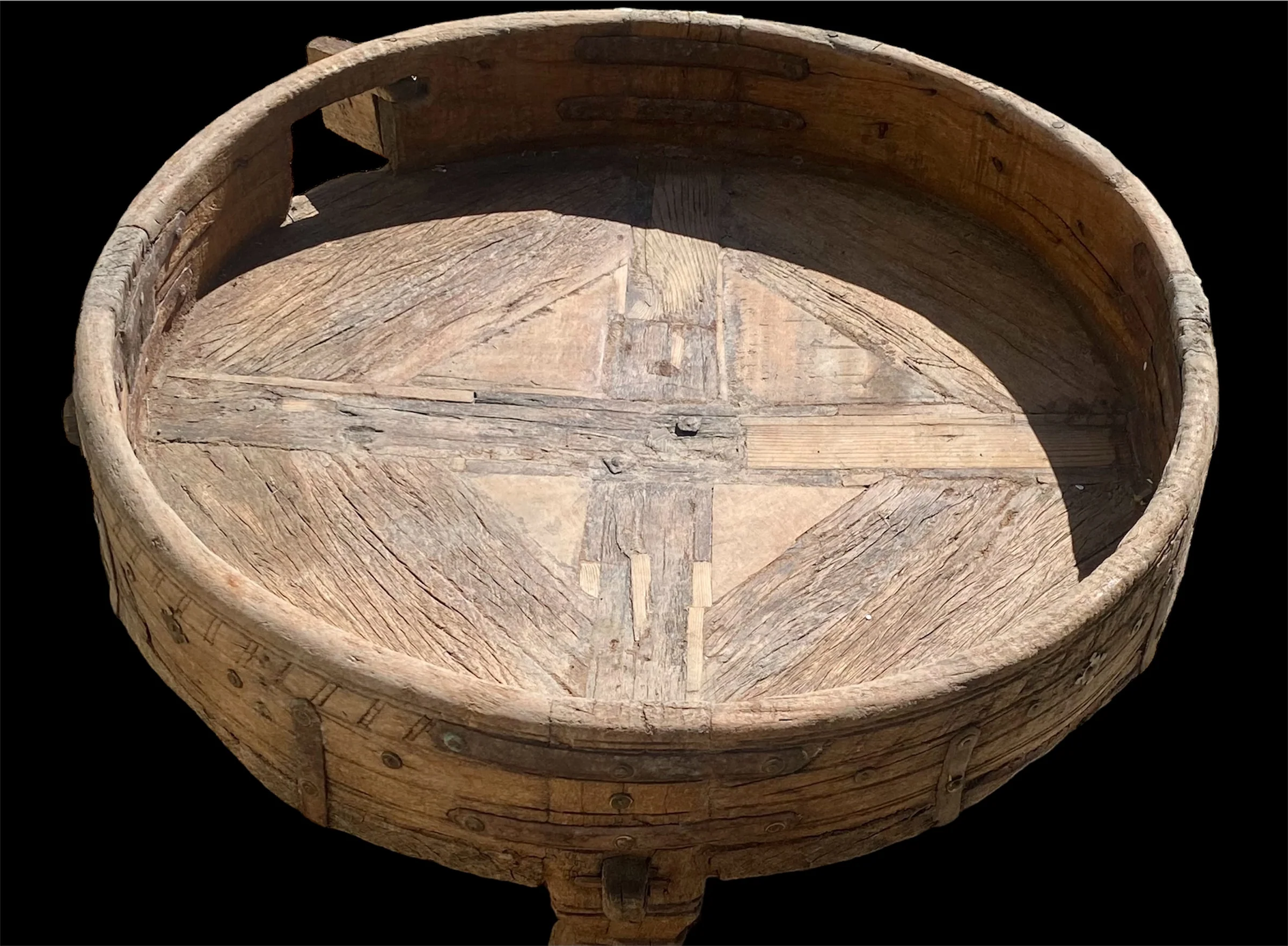 Corn Grinder Low Coffee Table - Image 6