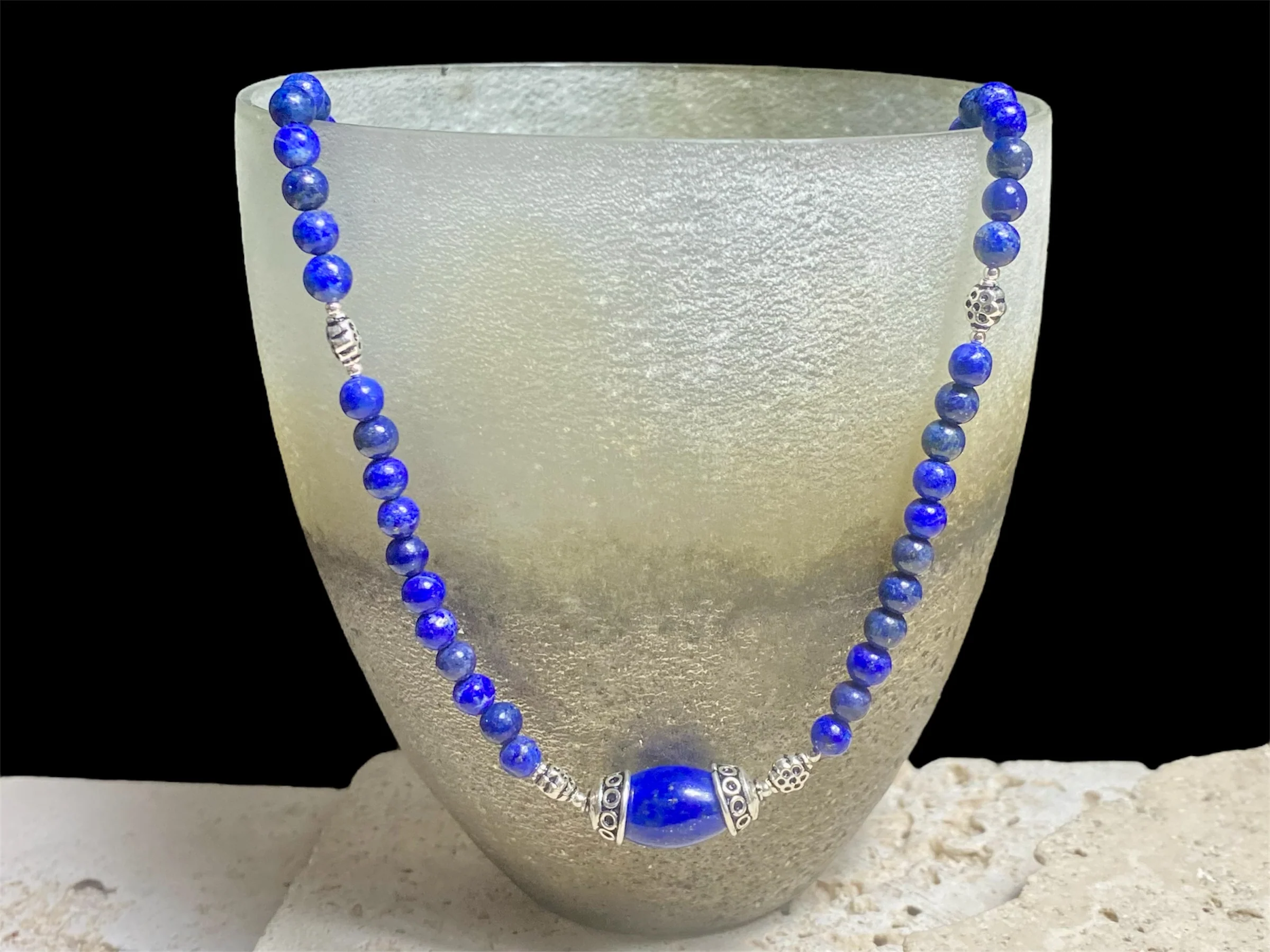 Elegant Lapis Lazuli Necklace - Image 4