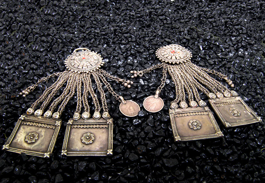 Indian Tribal Silver Women's Ear Ornaments - Image 6