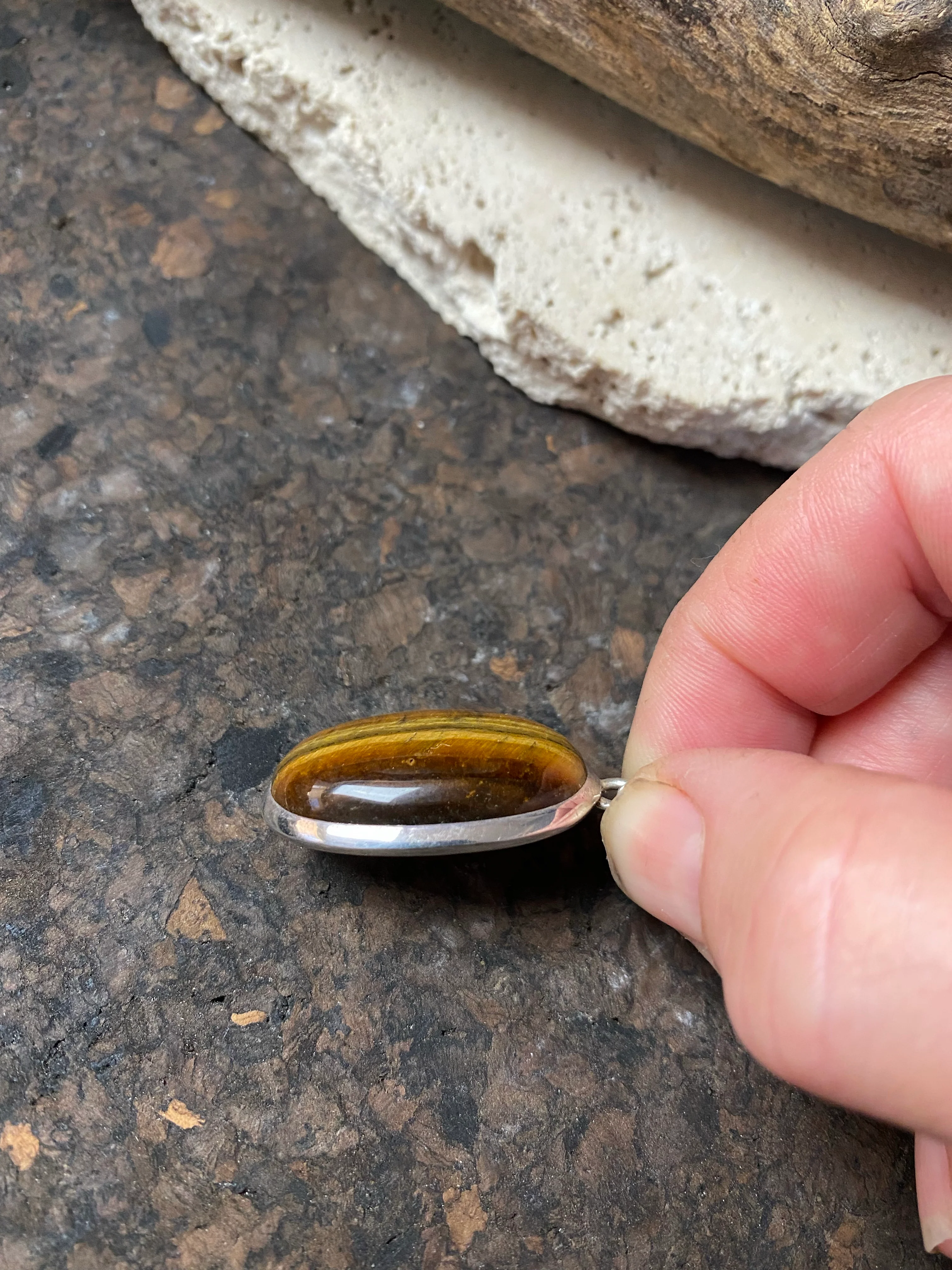 Large Tiger’s Eye Oval Pendant - Image 3